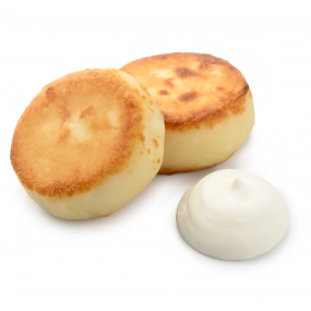 Сырники со сметаной